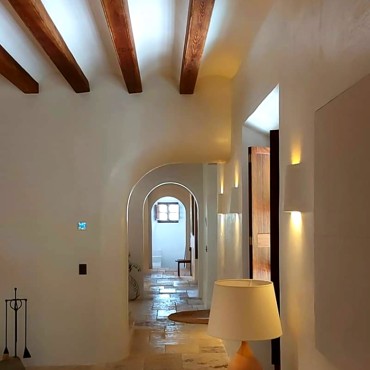 Spanish Trabadillo - Introductory Gypsum and Lime Plaster Workshop